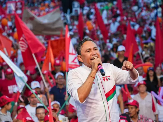 Multitud de araucanos acompaña al Representante en un acto público